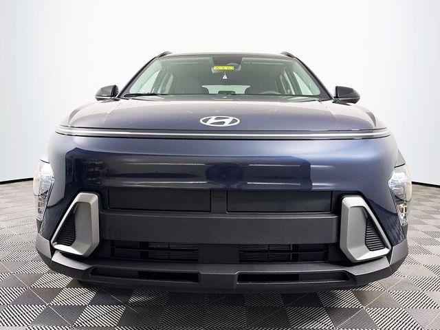 New 2026 Blue Hyundai SEL Sport FWD image 10