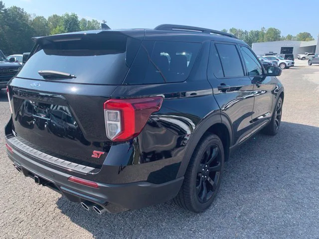 Used 2023 Black Ford ST image 27