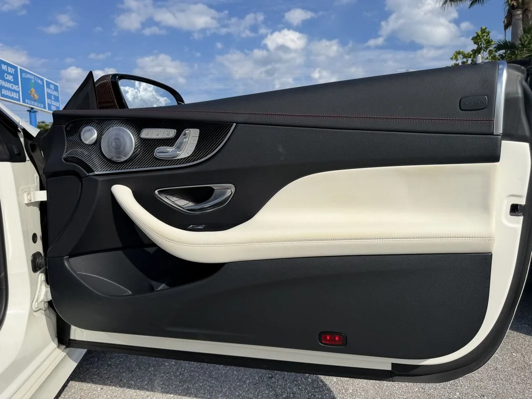 Used 2020  Mercedes-Benz 4MATIC® image 18
