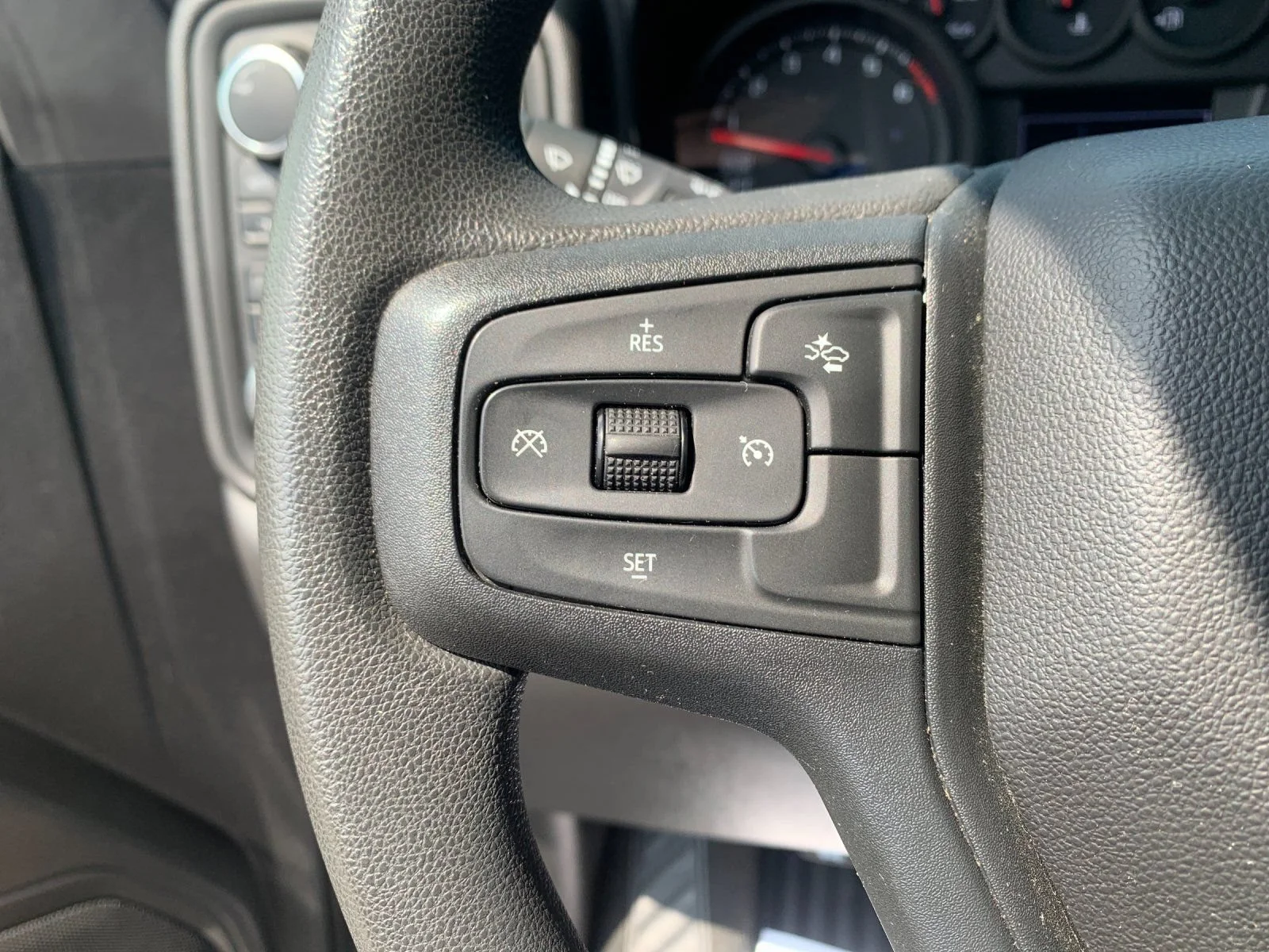 Used 2025 Slate Gray Metallic Chevrolet Custom Trail Boss image 26
