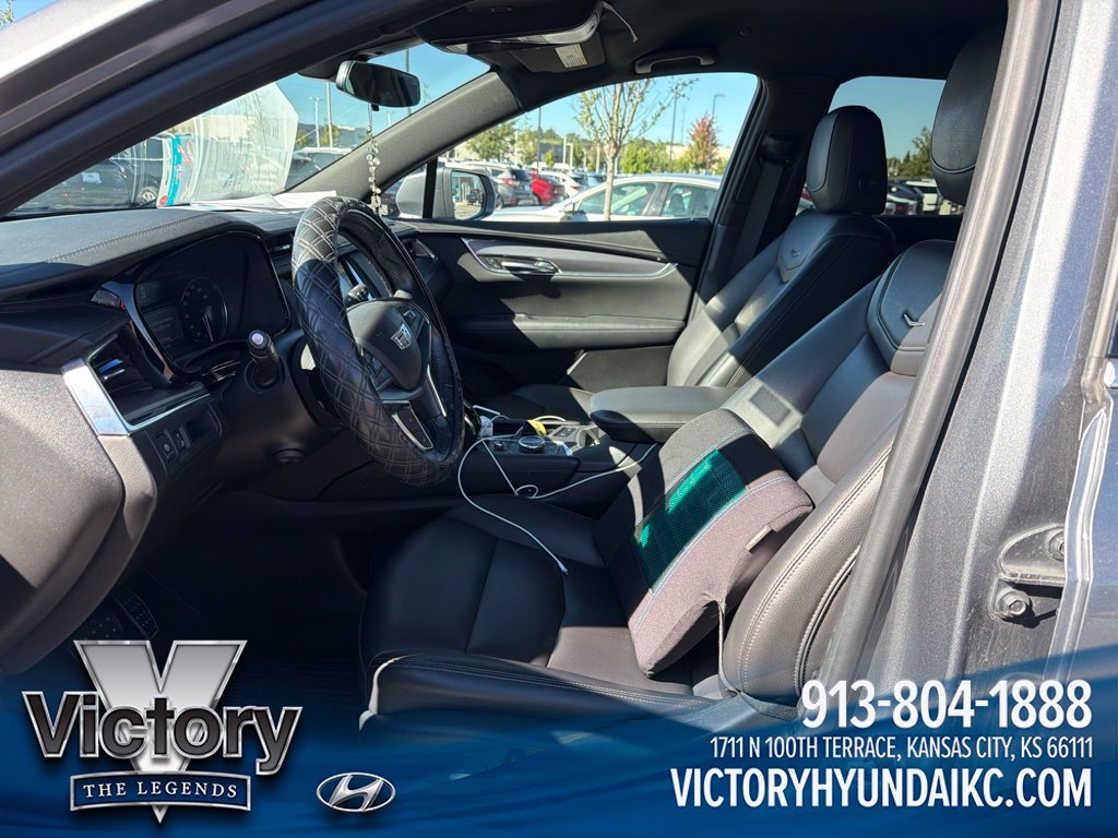 Used 2020 Gray Cadillac Luxury image 10