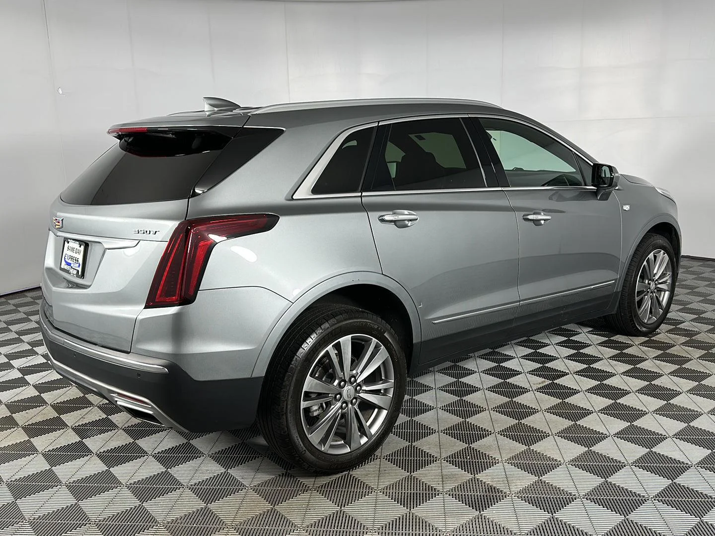Used 2024 Argent Silver Metallic Cadillac AWD Premium Luxury image 11