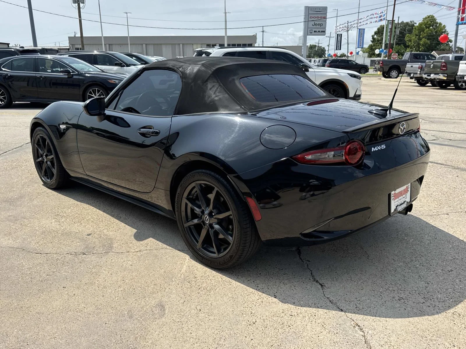 Used 2016 Jet Black Mica Mazda Club image 5