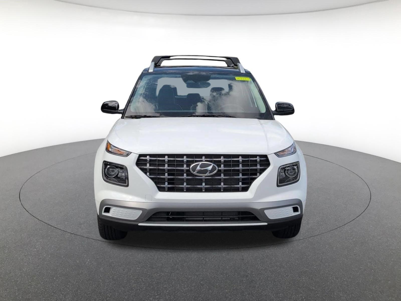 New 2026 Lunar White w/Black Roof Hyundai SEL image 3