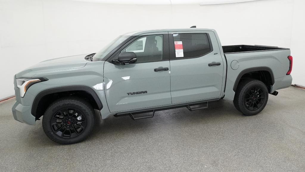 New 2026 Lunar Rock Toyota SR5 image 38