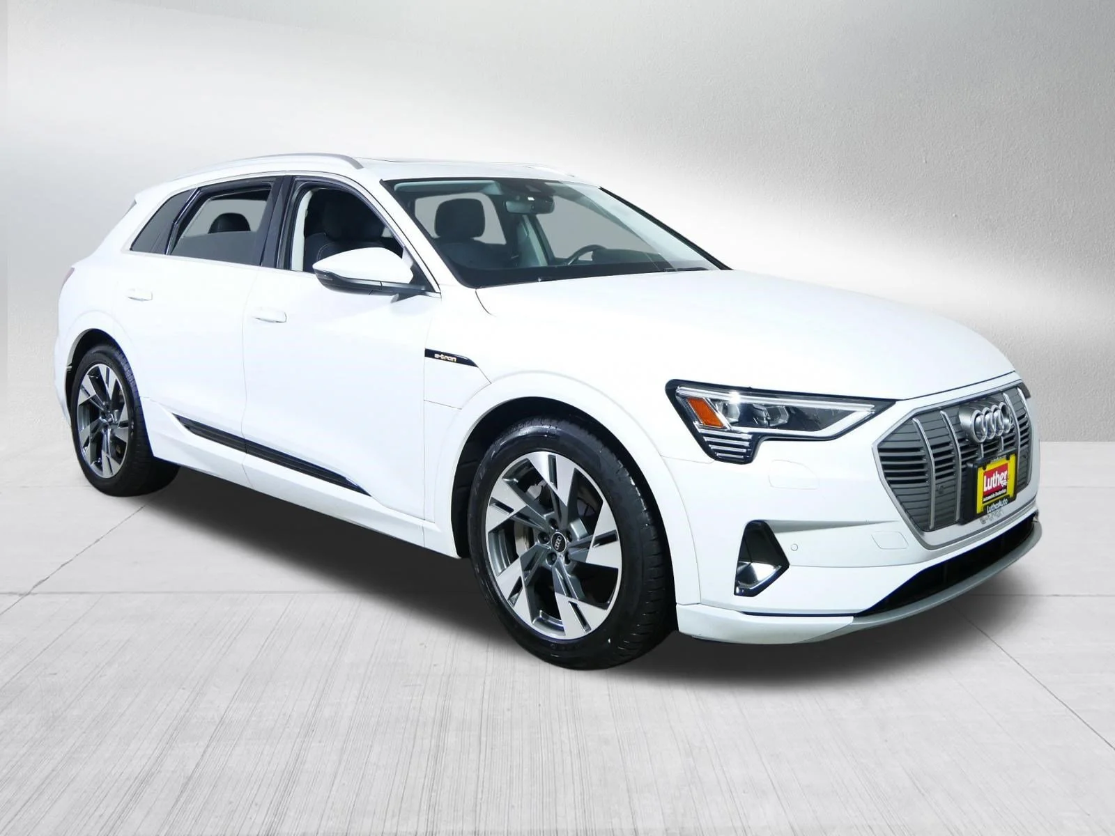 2021 Audi e-tron Premium