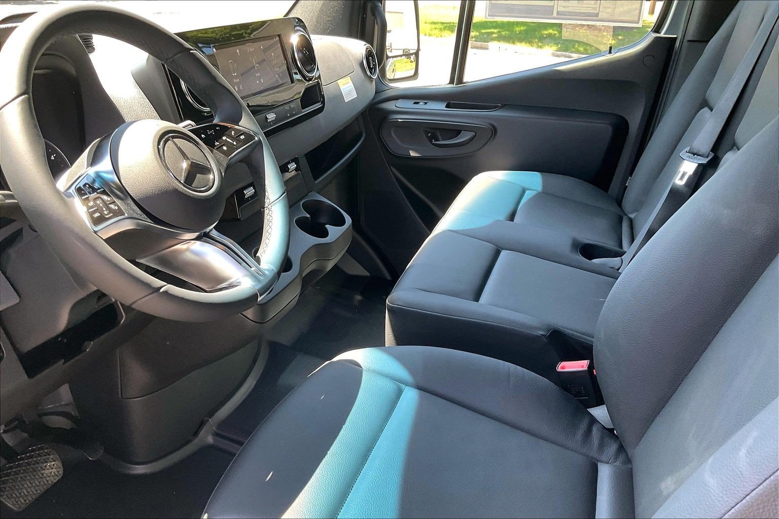 New 2026 Blue Gray Mercedes-Benz Cargo 170 WB image 20