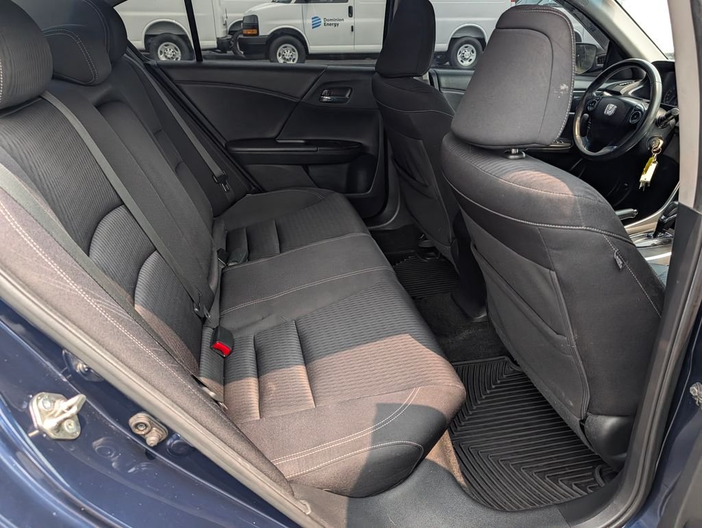 Used 2015 Blue Honda Sport image 14