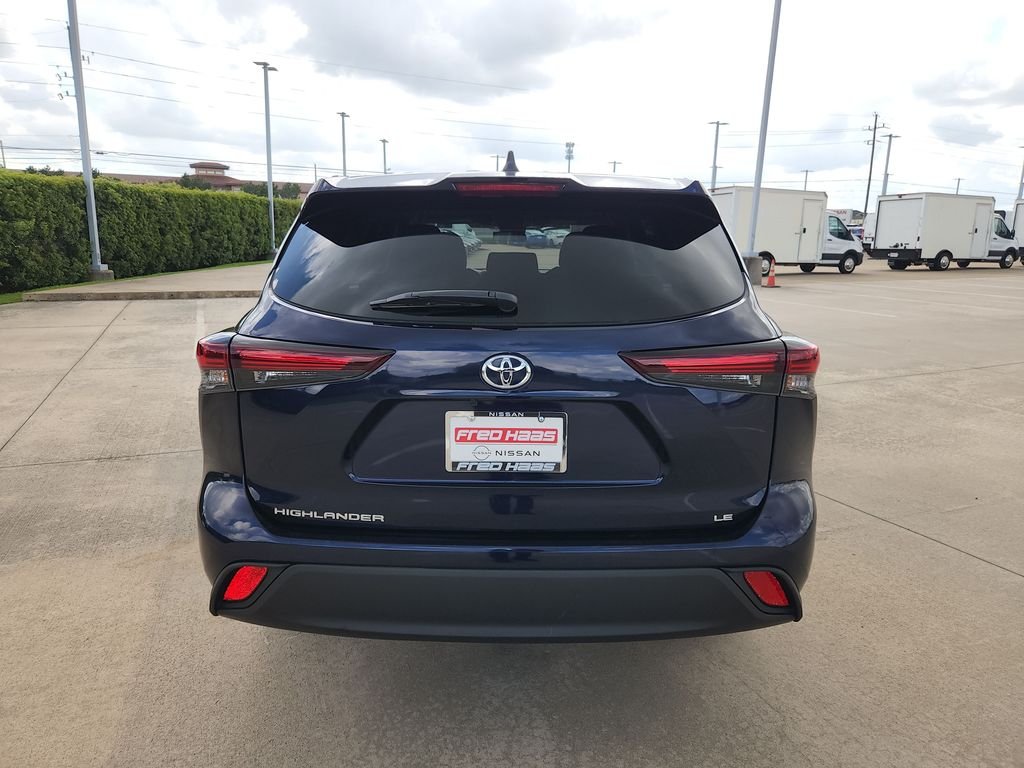 Used 2025 Blue Toyota LE image 6