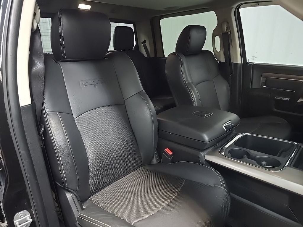 Used 2017 Black Ram Laramie image 15