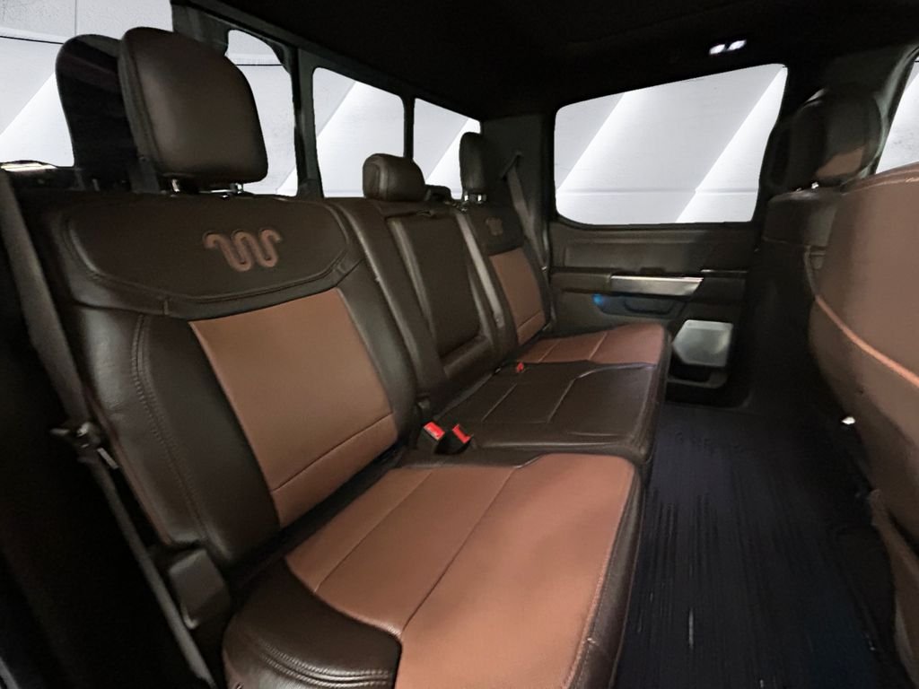 Used 2021  Ford King Ranch image 16