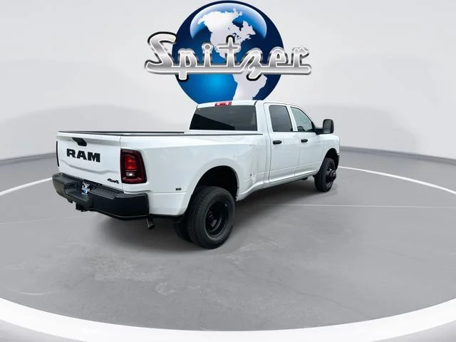 New 2026 Bright White Clear-Coat Exterior Paint RAM Tradesman image 9