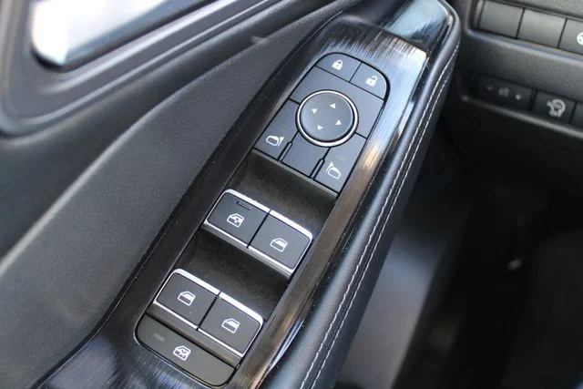 Used 2024 Black Nissan SL image 31