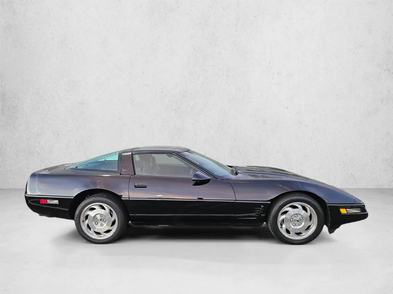 Used 1996 Black Chevrolet  image 4