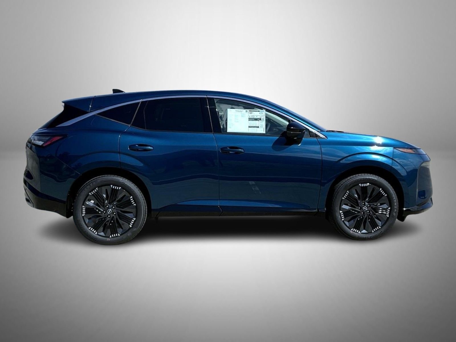 New 2026 Pearl Metallic Nissan Platinum image 4