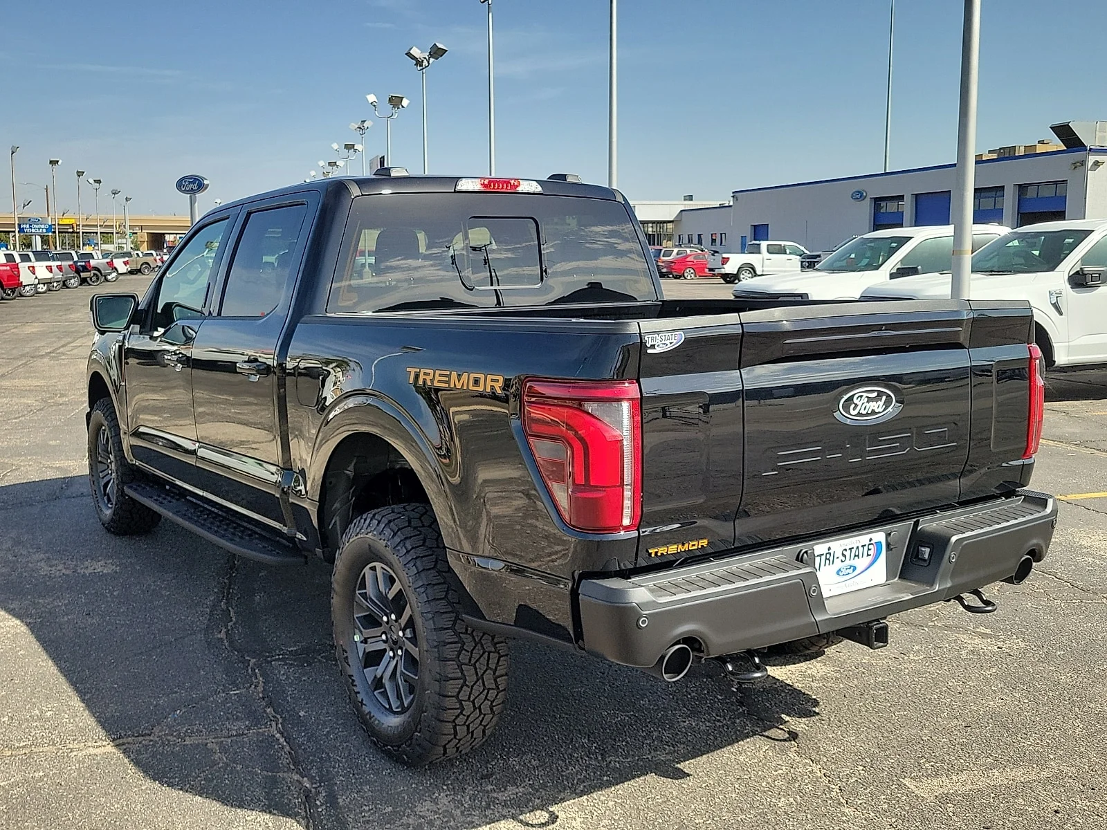 New 2026 Agate Black Metallic Ford Tremor&reg; image 3