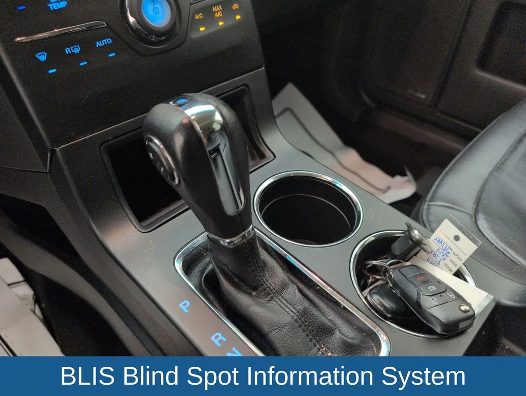 Used 2019 Silver Ford SEL image 29