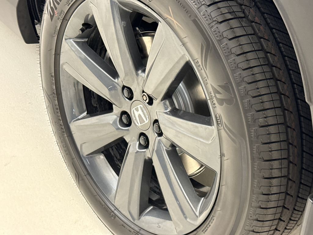 New 2026 Sonic Gray Pearl Honda Sport image 10