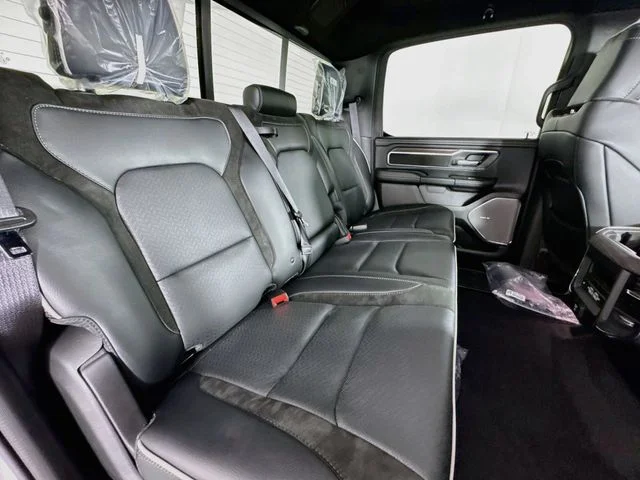 Used 2025 Silver Ram Laramie image 27