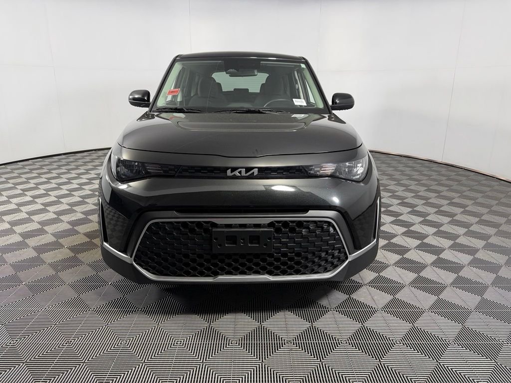2025 Kia Soul LX - Photo 11