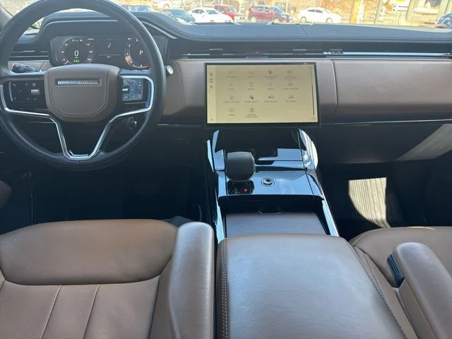 Certified Used 2024 White Land Rover SE image 27