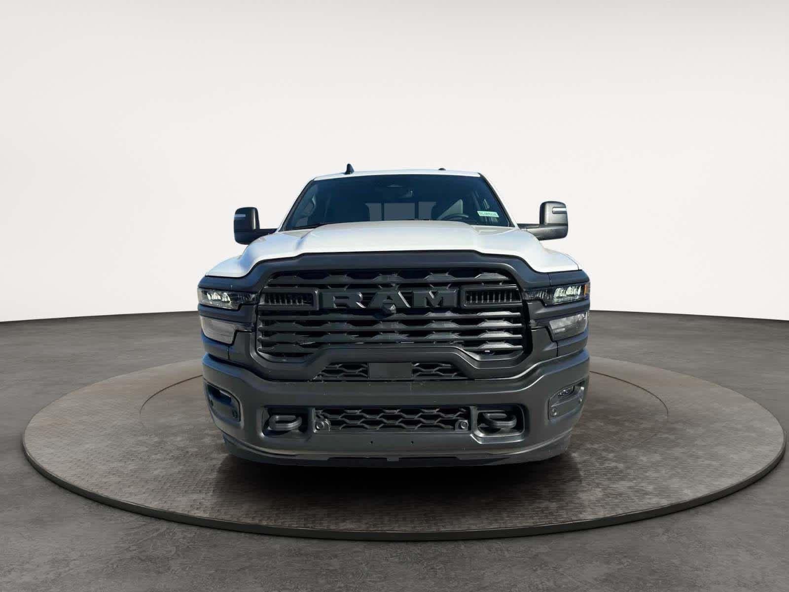 2026 RAM 2500 Tradesman - Photo 8