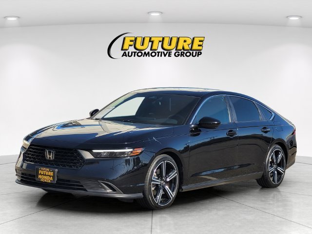 Used 2024  Honda Sport image 5
