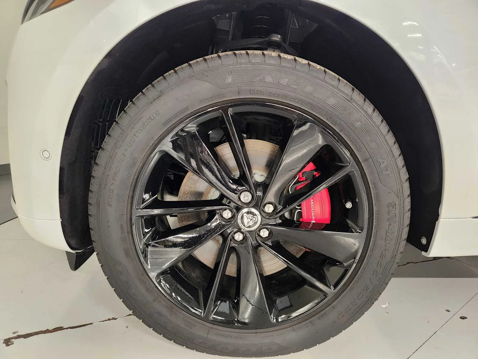 2026 Jaguar F-Pace R-Dynamic S - Photo 14