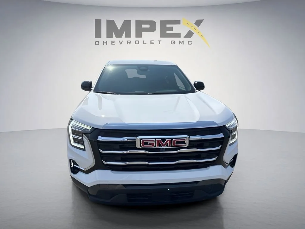 New 2026 Summit White GMC Elevation image 8