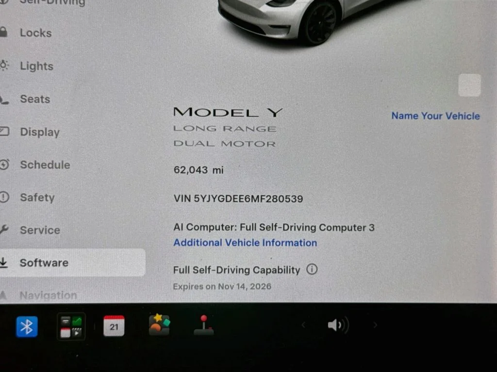 Used 2021 White Tesla Long Range image 12