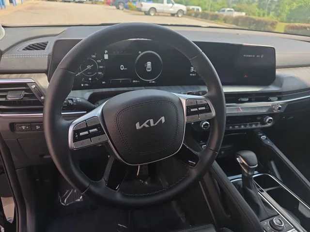 Used 2024 Black Kia SX-Prestige image 18