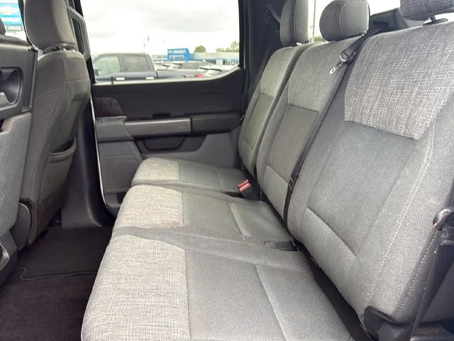 Used 2022 White Ford  image 15