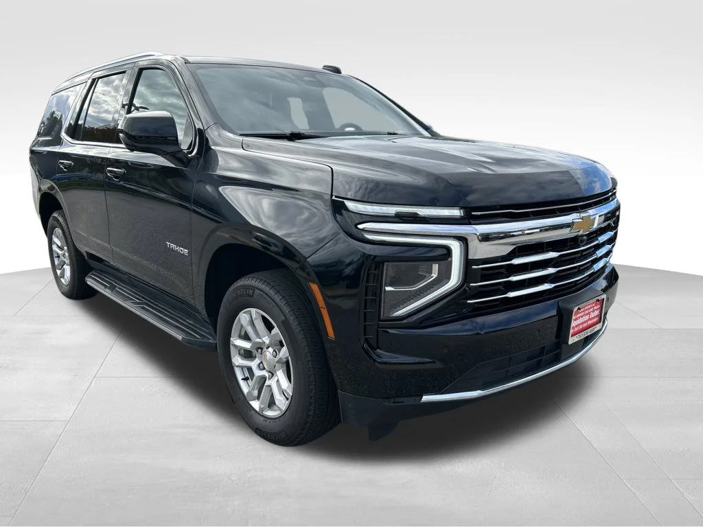 Used 2025 Black Chevrolet LT image 8