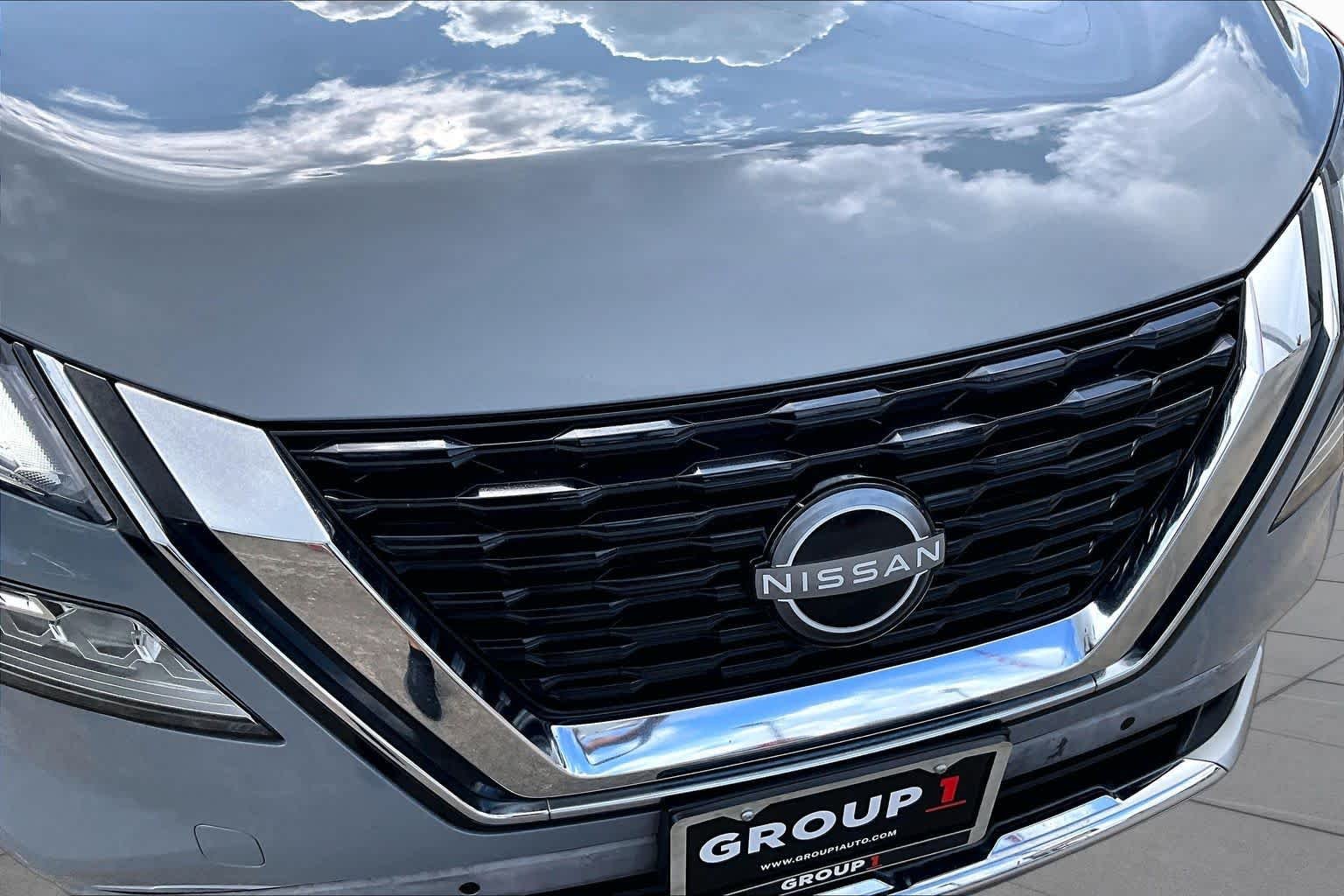 Used 2023 Boulder Gray Pearl Nissan Platinum image 28
