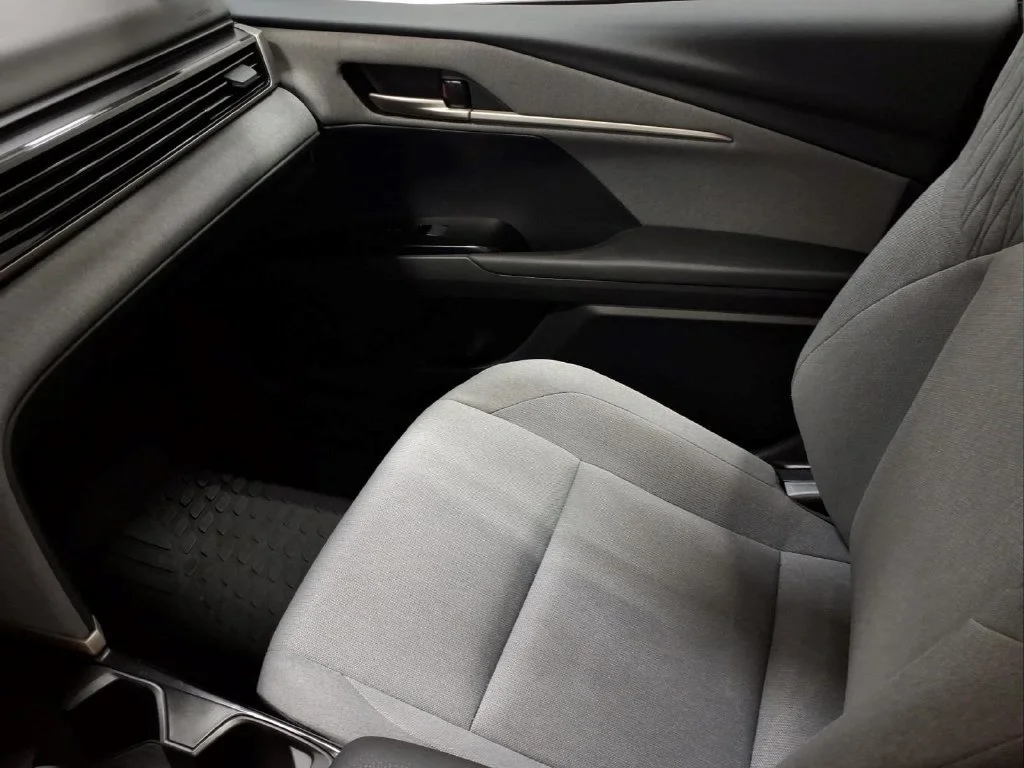 Certified Used 2025 White Toyota LE image 26