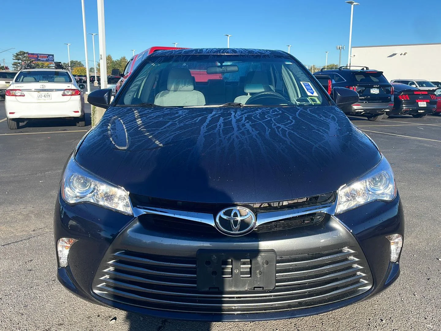 Used 2017 Parisian Night Pearl Toyota SE image 6