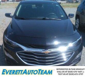Mosaic Black Metallic 2024 Chevrolet Malibu Sedan Front-Wheel Drive 