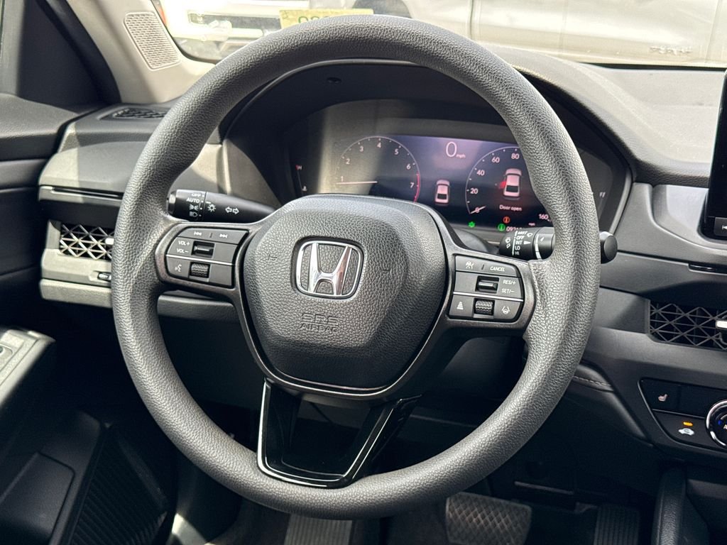 Used 2024 White Honda EX image 23