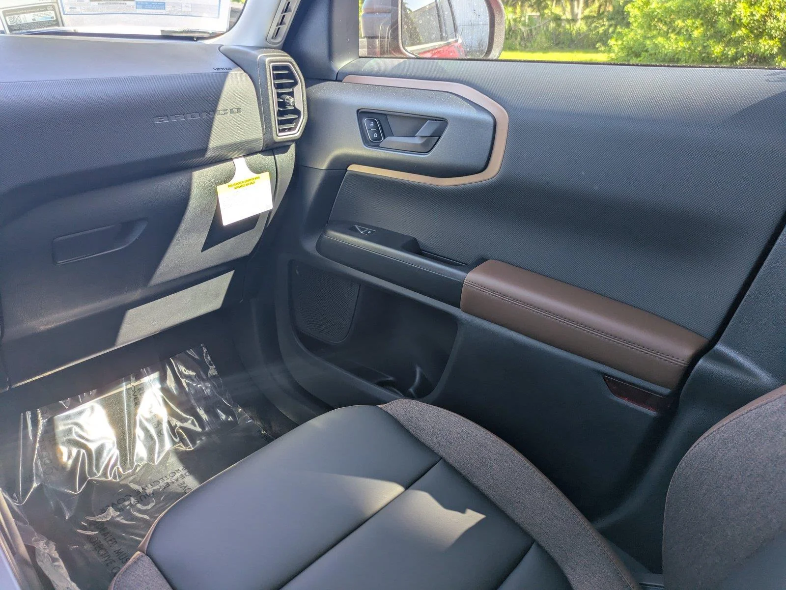 New 2026 Ruby Red Metallic Tinted Clearcoat Ford Outer Banks® image 18
