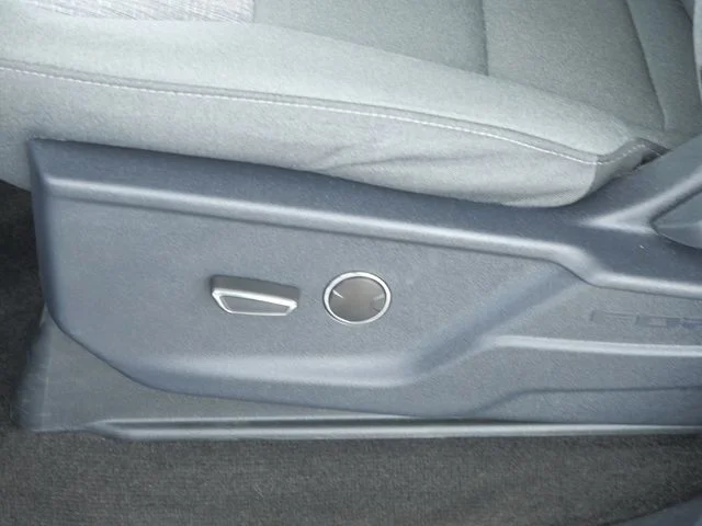 Certified Used 2021 Blue Ford XLT image 19