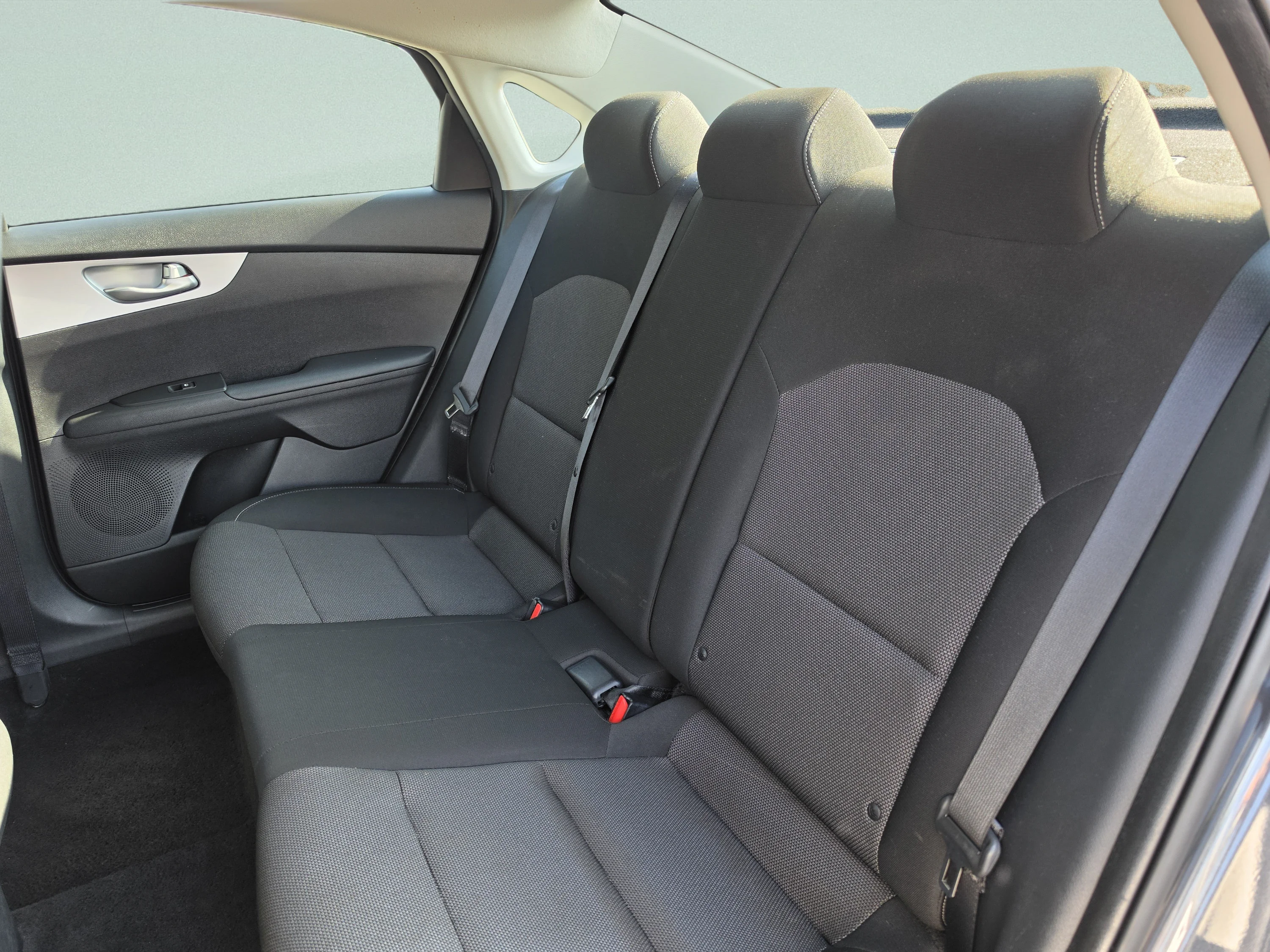 Used 2023 Gravity Gray Kia LXS image 21