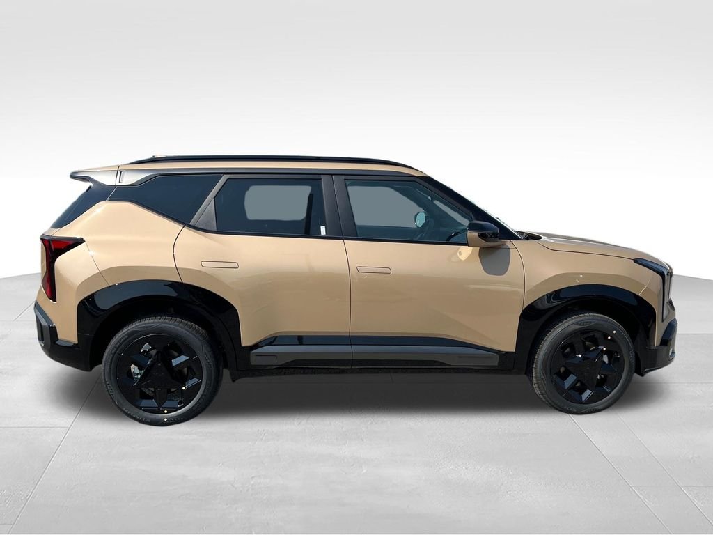 New 2027 Brown Kia X-Line S image 6