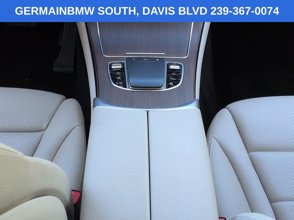 Used 2022 Polar White Mercedes-Benz GLC 300 image 21