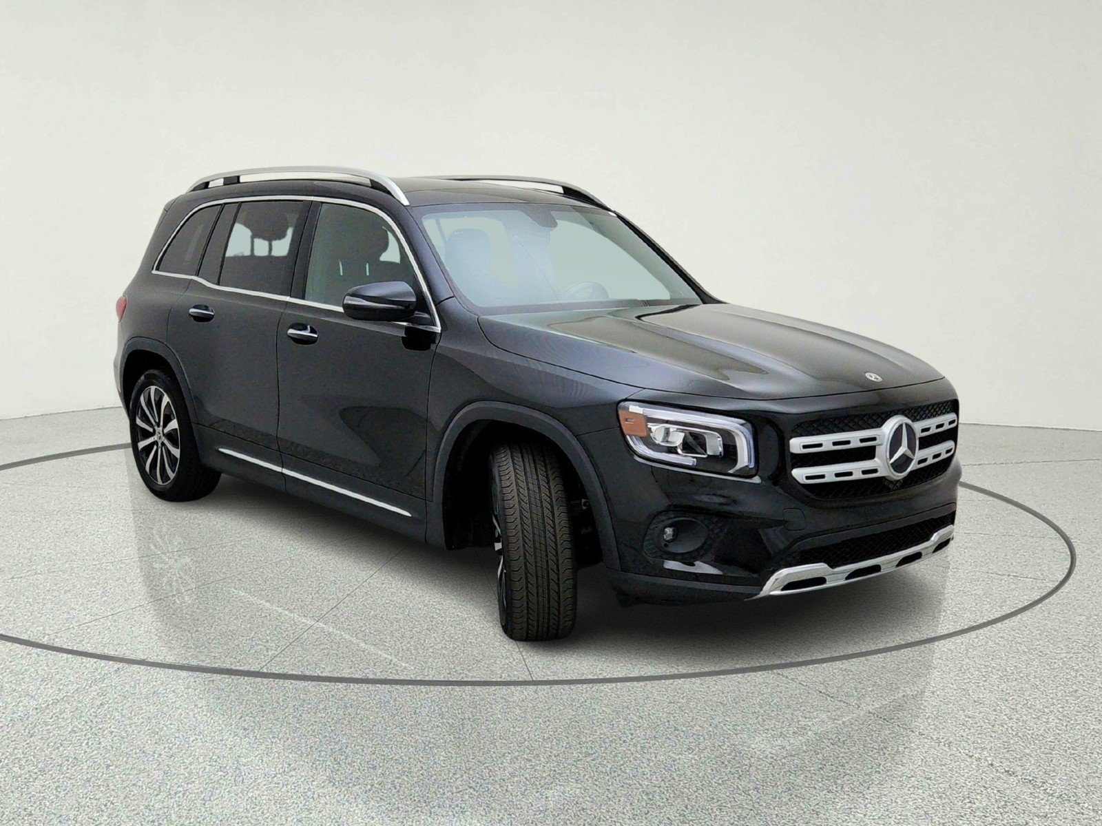 Certified Used 2023 Night Black Mercedes-Benz GLB 250 image 8