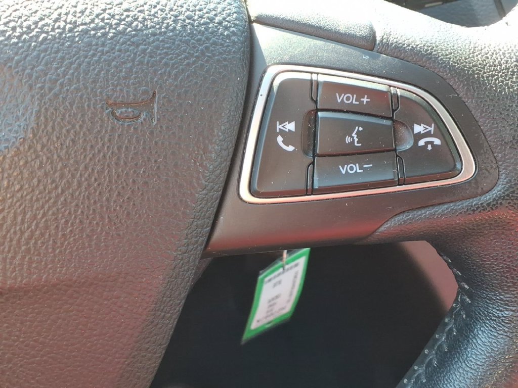 Used 2018 Lightning Blue Metallic Ford SEL image 19