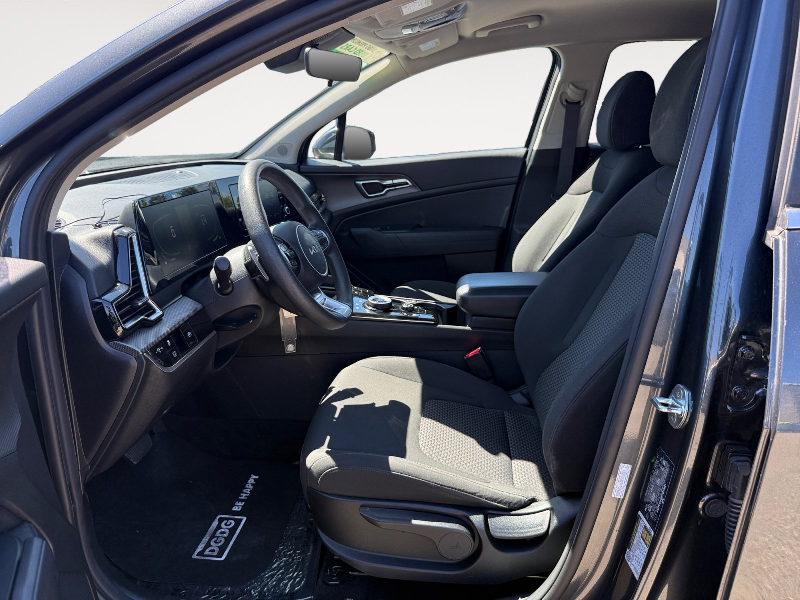 Used 2023 Gravity Gray Kia LX image 10