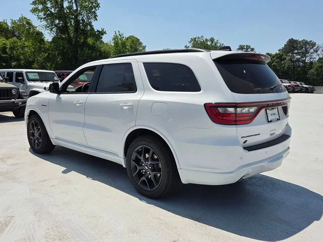 New 2026 White Knuckle Clear-Coat Exterior Paint Dodge GT Plus HEMI V8 image 6