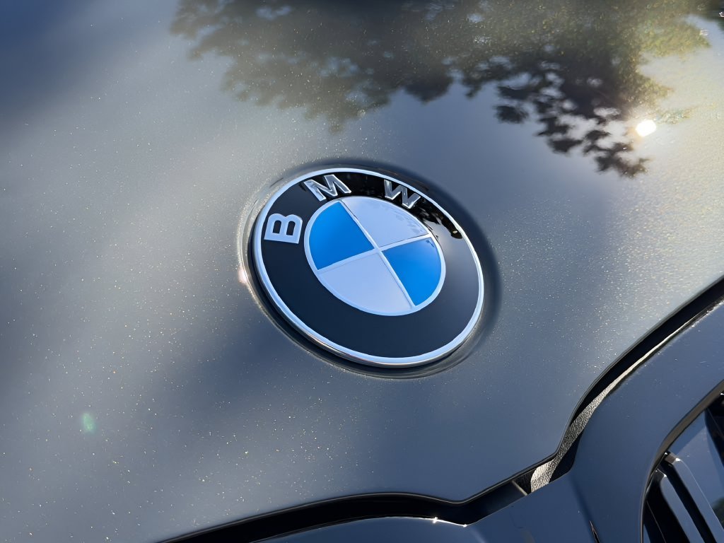 New 2026 Dravit Grey Metallic BMW 330i image 28