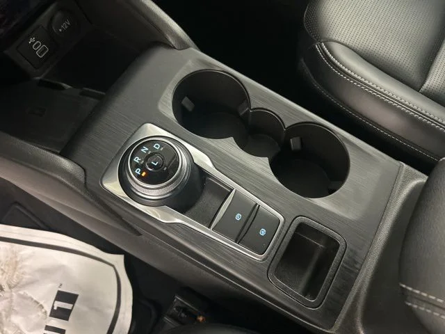 Used 2025 Black Ford Platinum image 22