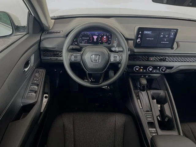New 2026 Platinum White Pearl Honda LX image 21